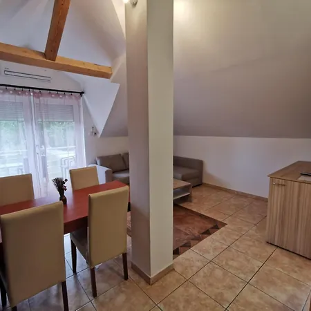 Resident Inn Balatonszemes