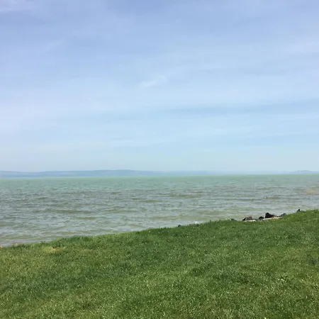 Resident Balatonszemes