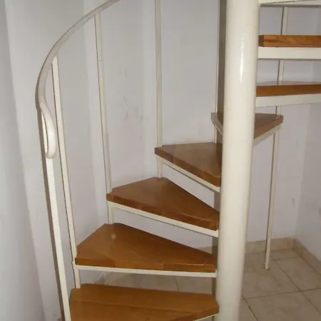 Resident Inn