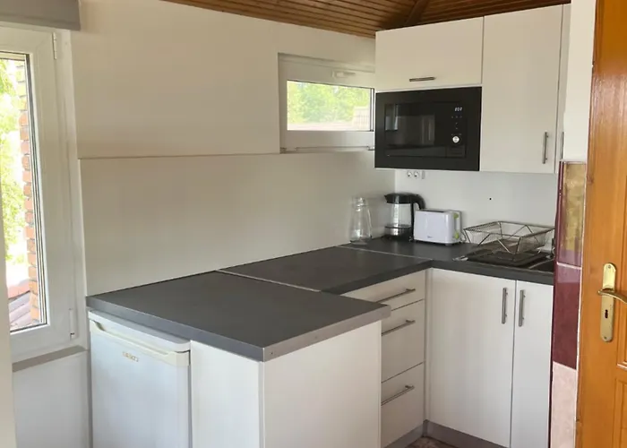 Resident Värdshus Balatonszárszó