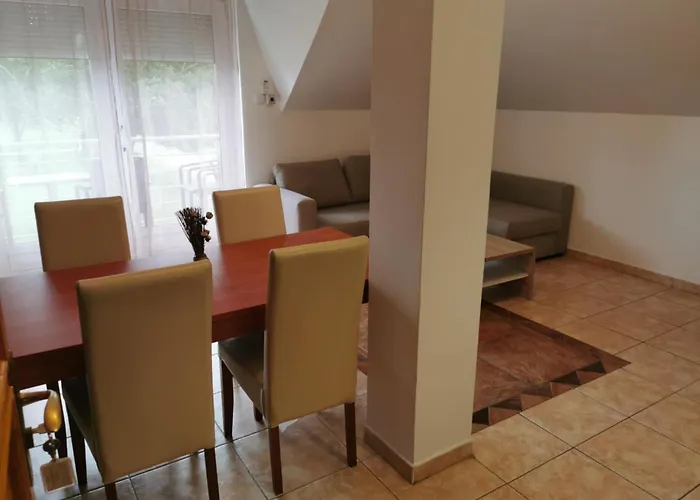 Zajazd Resident Balatonszárszó